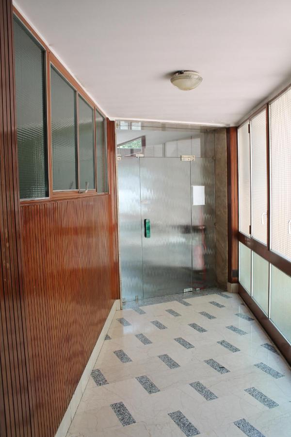 L'Appartamento Della Stazione Di 사론노 외부 사진